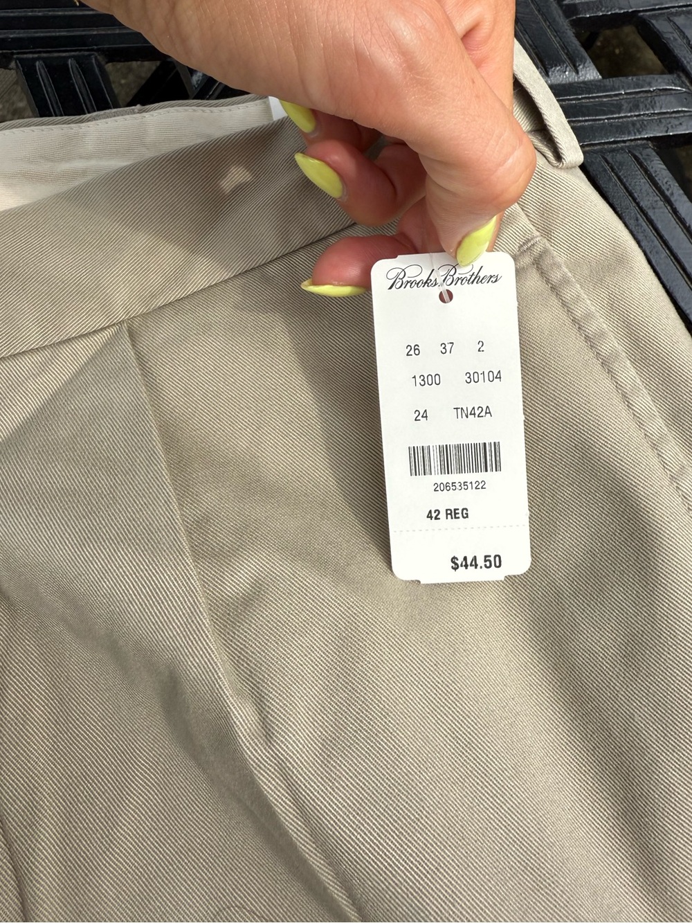 Brooks Brothers Beige Chino Shorts - Picture 4 of 6
